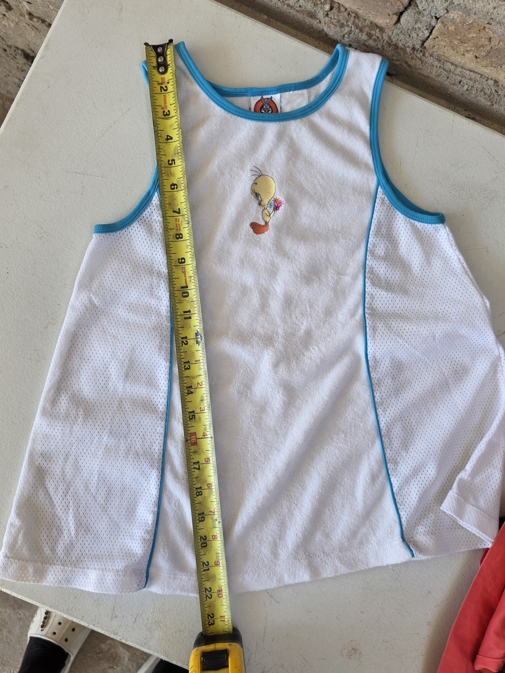 Vintage 2001 Looney Tunes Tweety Bird Terry Cloth Tank Top - Picture 8 of 8